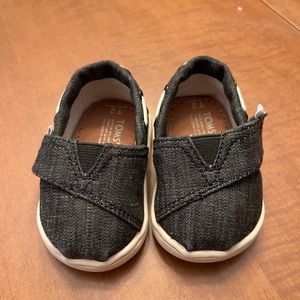 TOMS Navy Blue Alapragatas Lightly Work T2